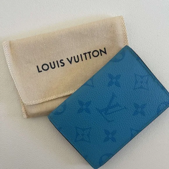 Louis Vuitton card holder/wallet - Picture 2 of 5